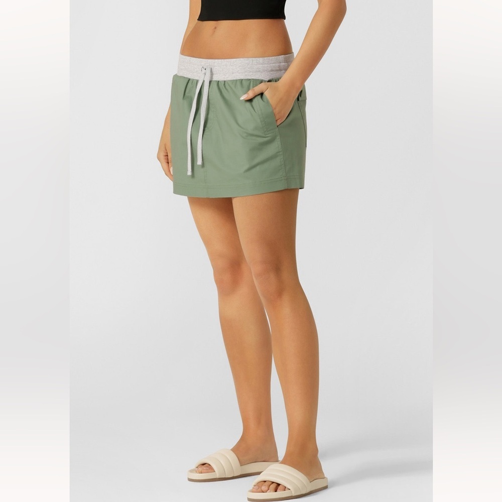 Lorna Jane Flashdance mini skirt - Picture 2 of 13